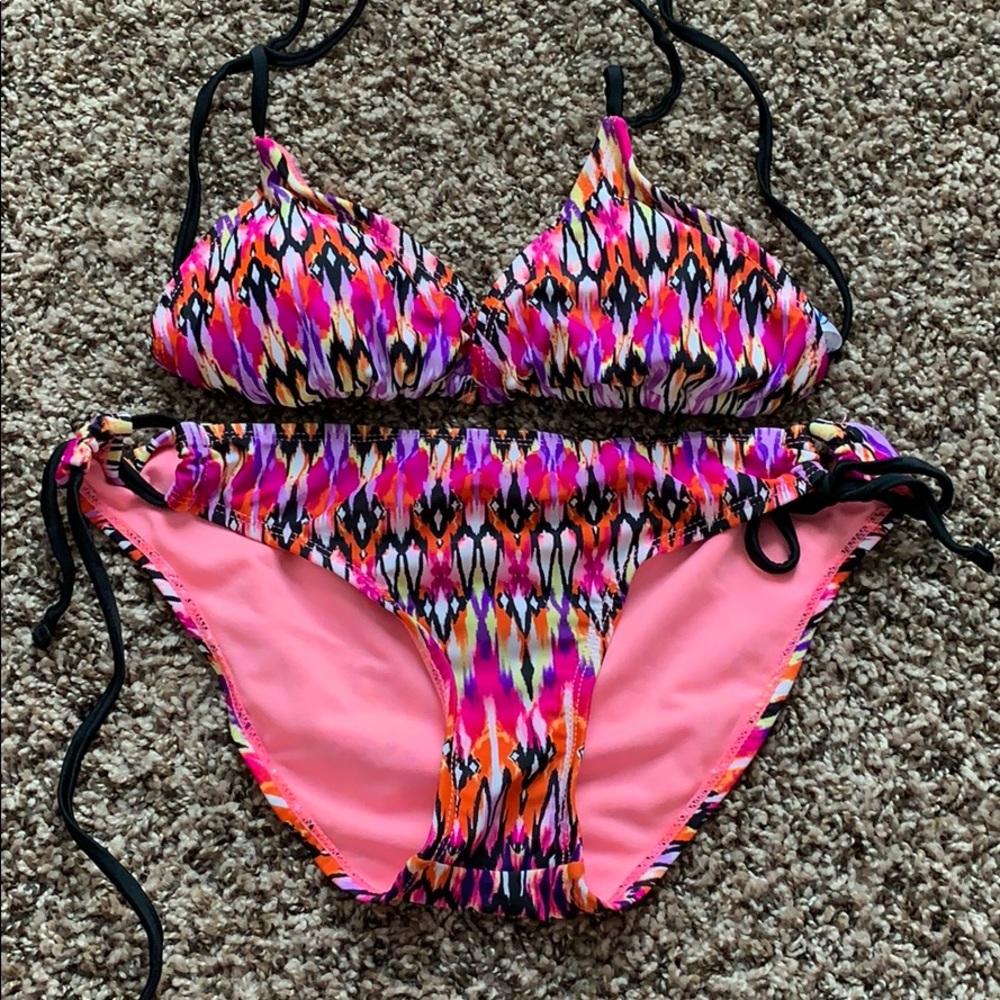 Swim suit